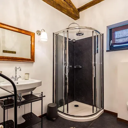 Tatil Evi Noce