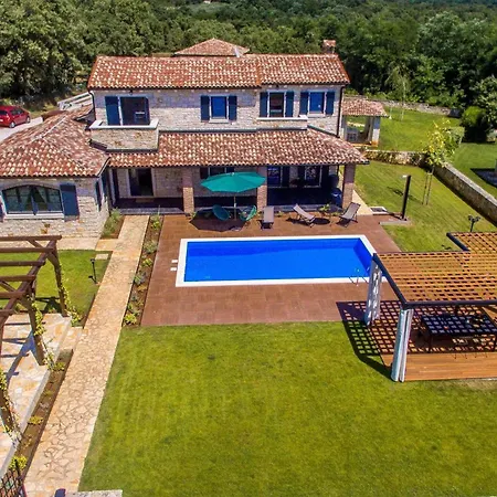 Noce Tatil Evi *